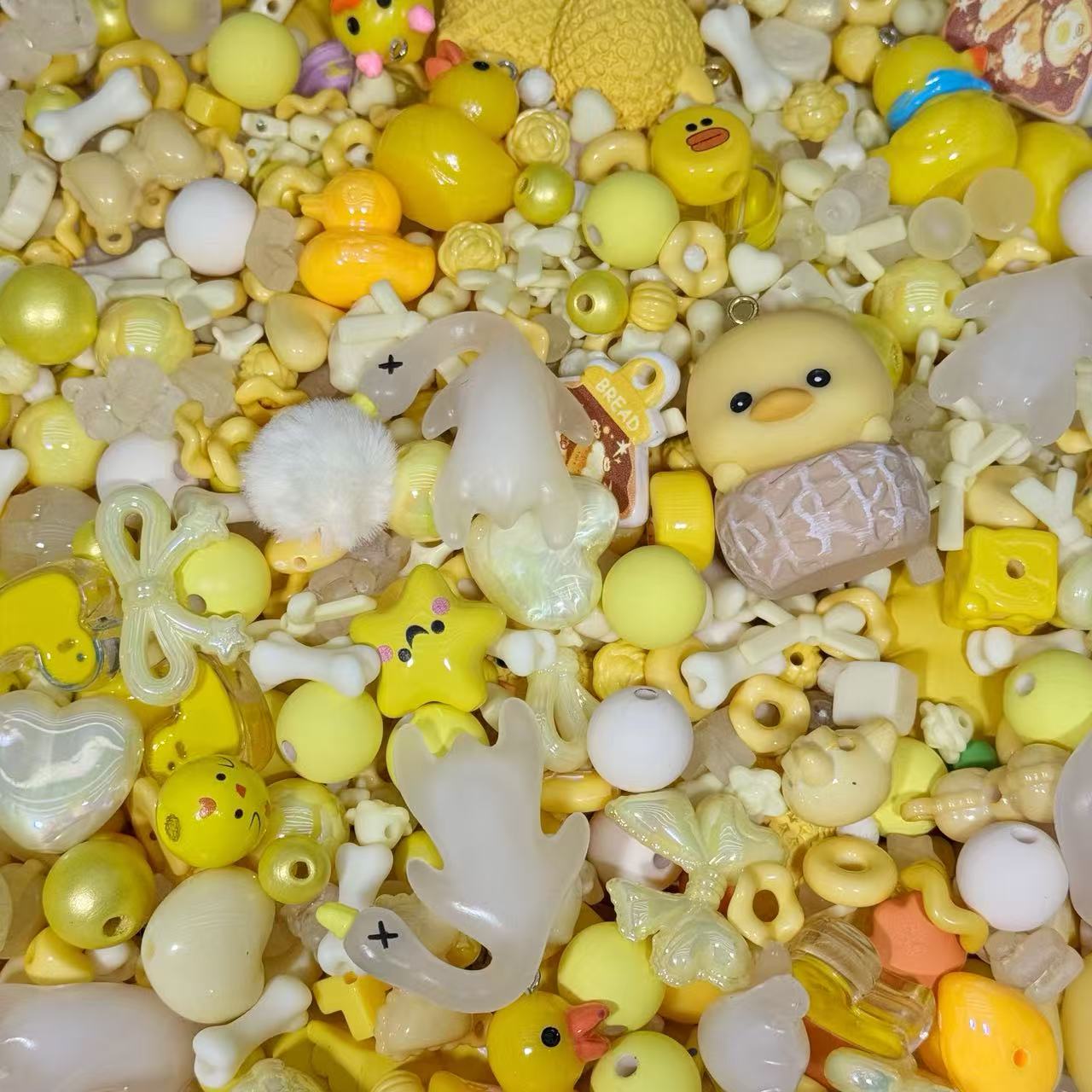 Acrylic beads-Color changing Peking ducky(for beadable pens, keychains, phone chains