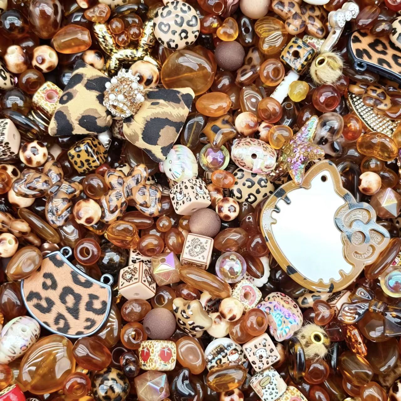 (BOGO)Acrylic beads- Leopard (for beadable pens, keychains, phone chains)