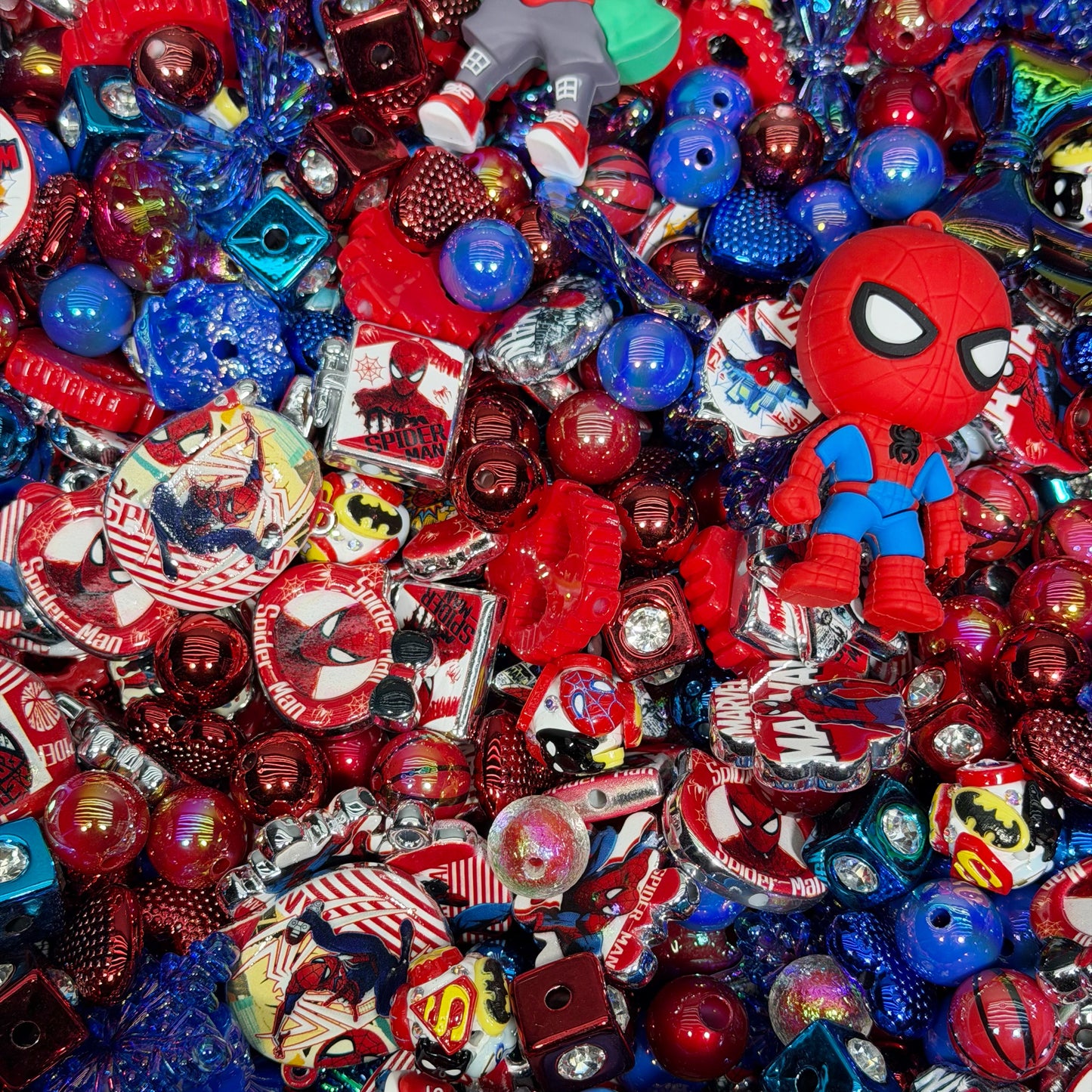 Acrylic beads-Spider-Man (for beadable pens, keychains, phone chains)