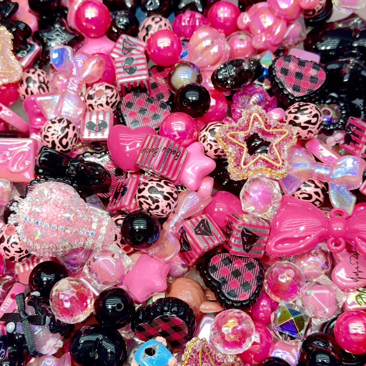 Acrylic beads-Victoria Secret(Black&Pink) for beadable pens, keychains, phone chains