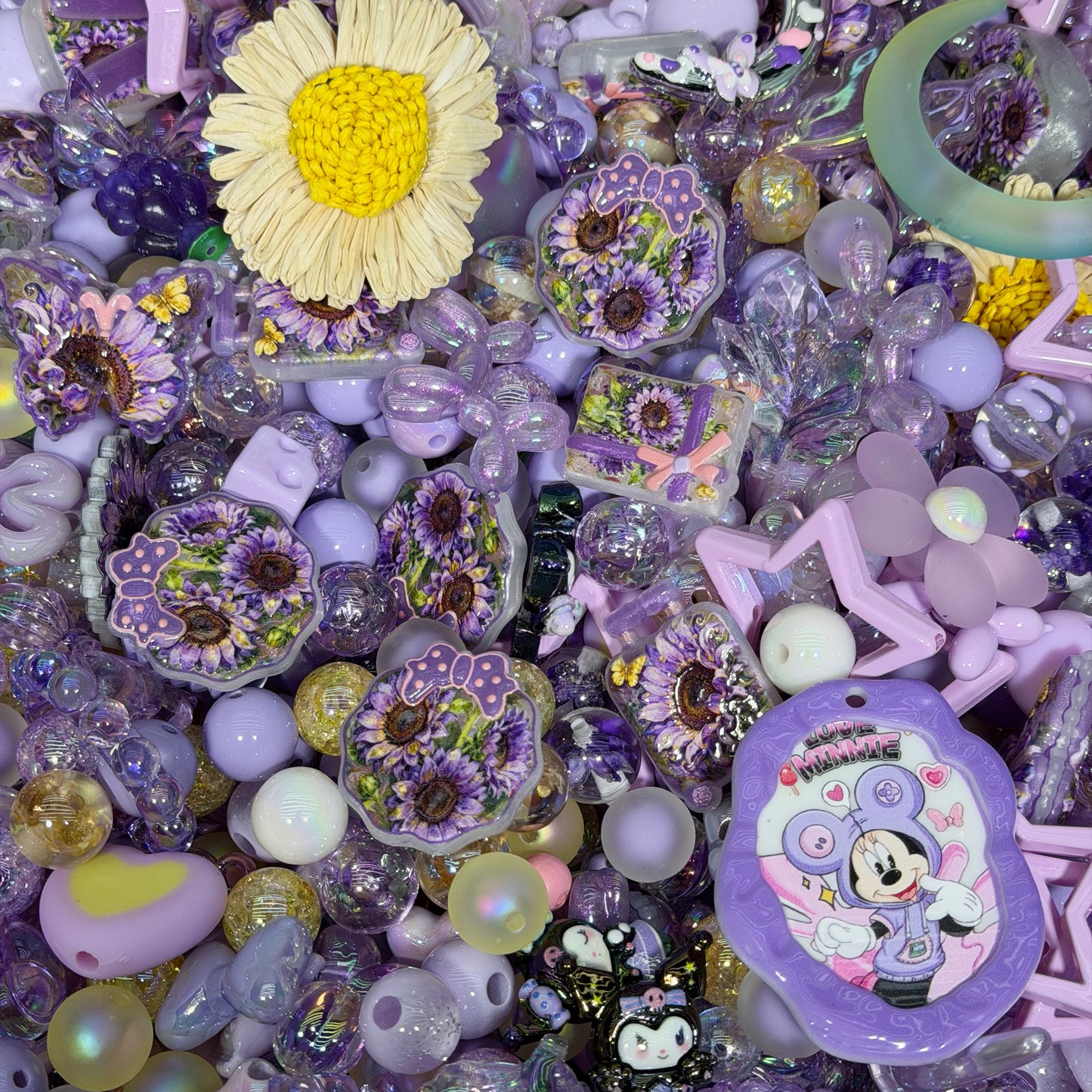 Acrylic beads-Purple flowers (for beadable pens, keychains, phone chains)