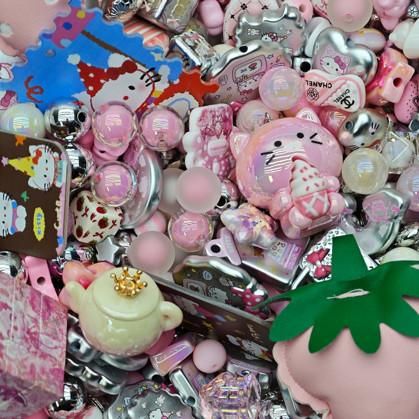 Acrylic beads-Pink Silver Hello Kitty(for beadable pens, keychains, phone chains)