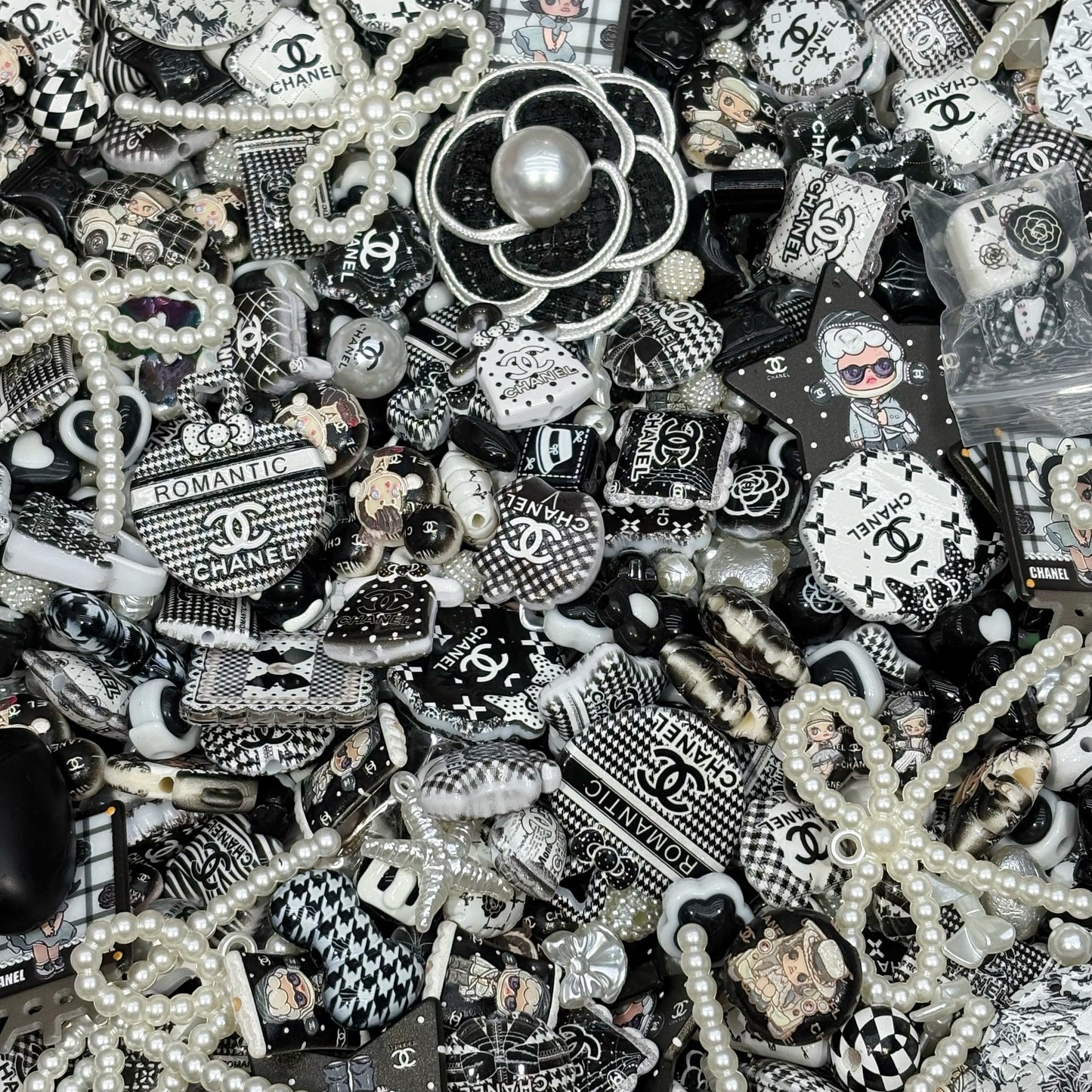 (LAST ONE) Acrylic beads-Luxury beads (for beadable pens, keychains, phone chains)