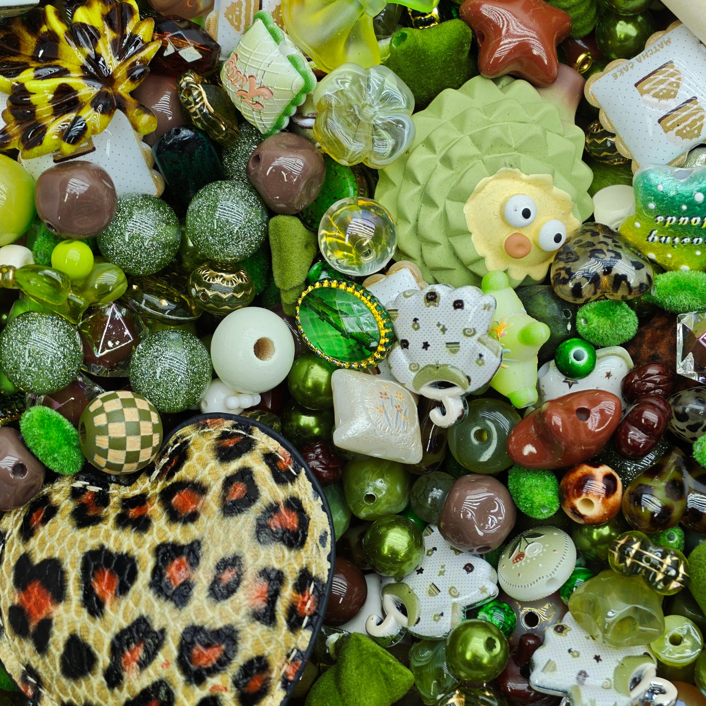 Acrylic beads-Greenery Fun (for beadable pens, keychains, phone chains)