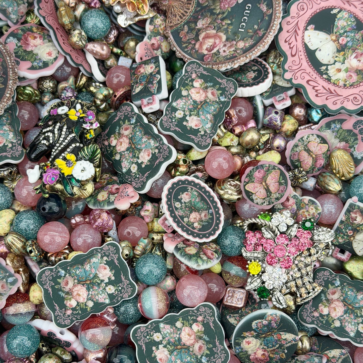 Acrylic Beads -Vintage Garden (for beaded pen, keychains, phone chains)