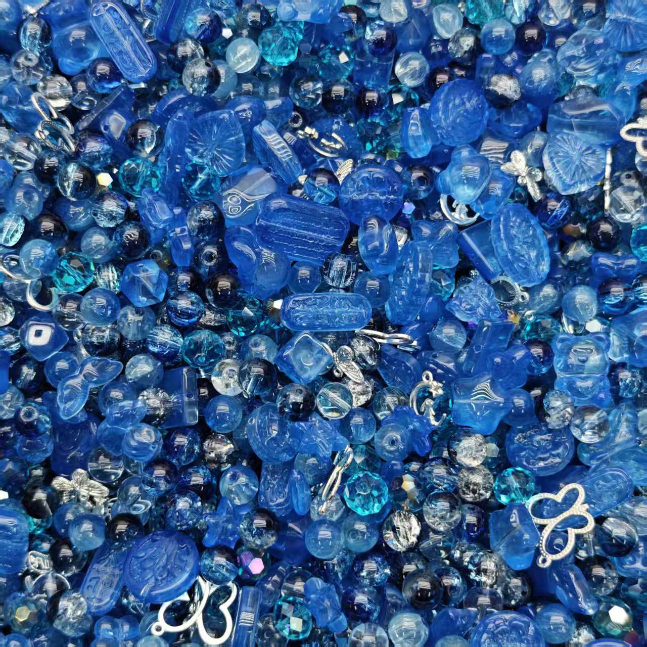 Glass beads -blue(for beadable pens, keychains, phone chains)