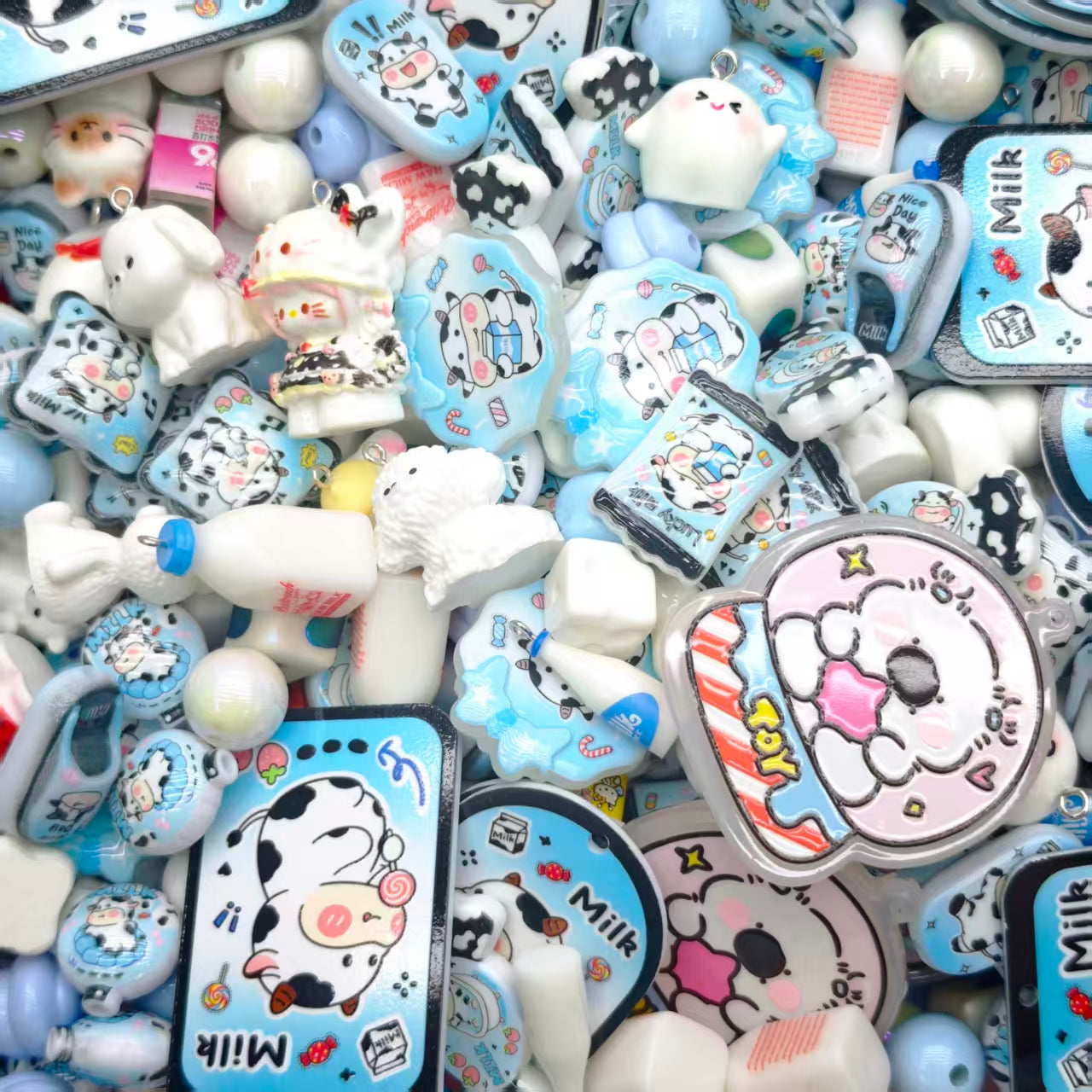 Acrylic Beads -Cow2.0 (for beadable pens, keychains, phone chains)