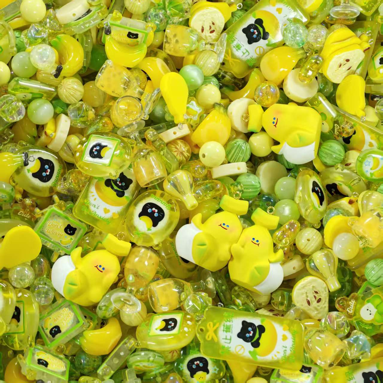 Acrylic Beads -Banana cat (for beaded pen, keychains, phone chains)