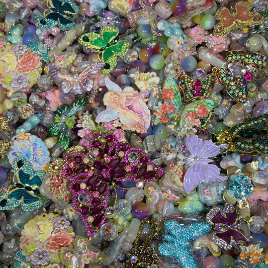 Resin beads- Fancy butterfly（glowing in the dark )(for beadable pens, keychains, phone chains)