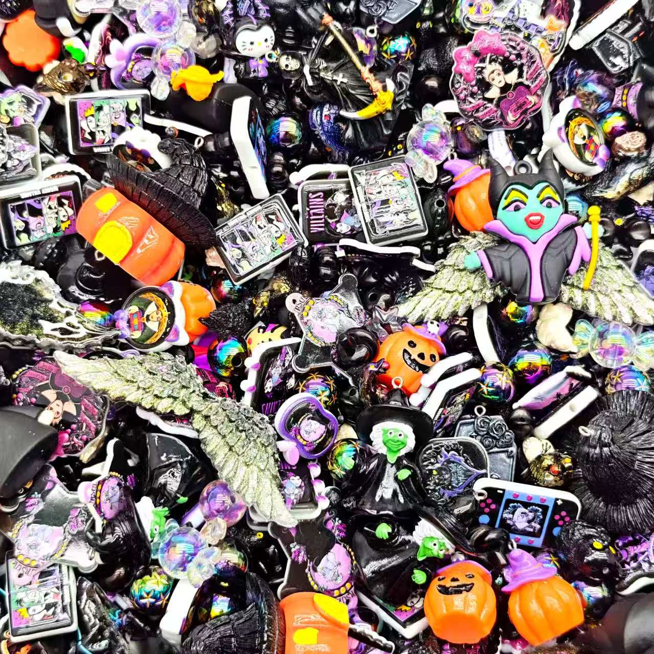Acrylic beads - Halloween villain (for beadable pens, keychains, phone chains)