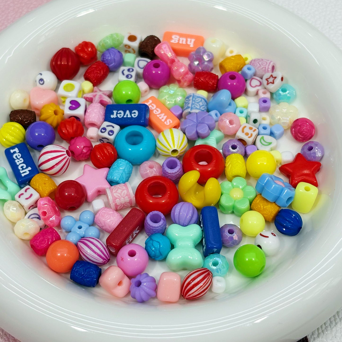 [BIG SALE] All Spacer Beads (50ml only $2)(very useful spacer, for keychains, bracelets, phone chains etc))