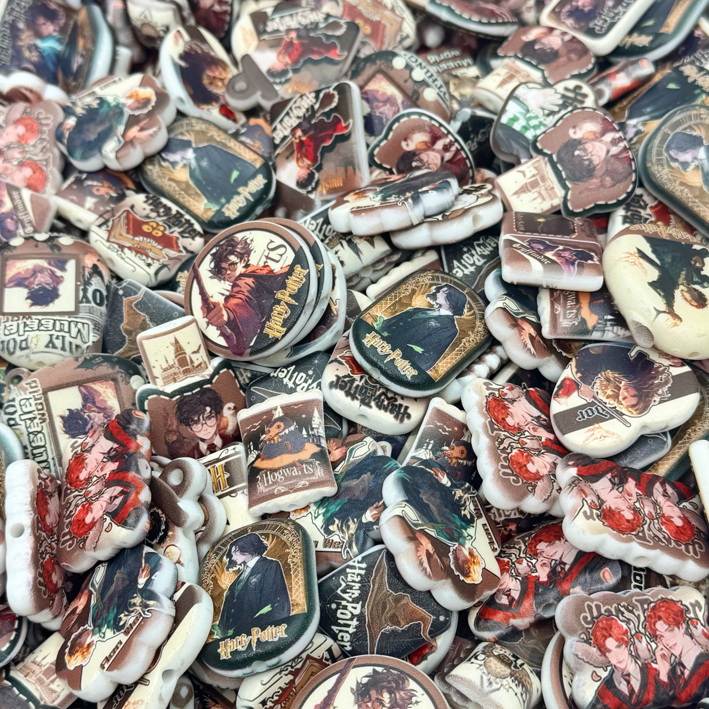 Acrylic beads-Harry Potter  (for beadable pens, keychains, phone chains)