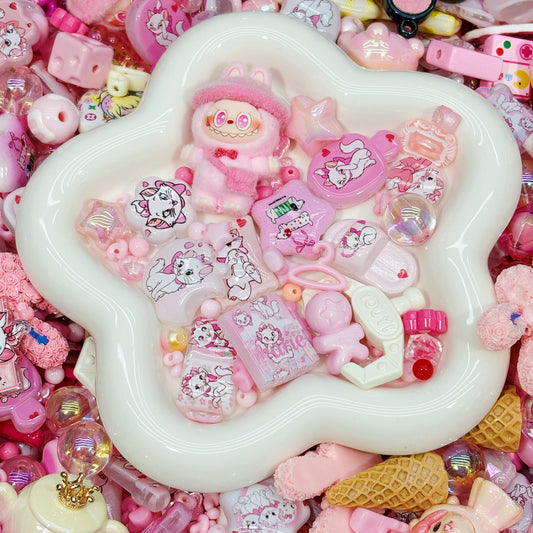 Acrylic beads- Mary cat mix (for beadable pens, keychains, phone chains