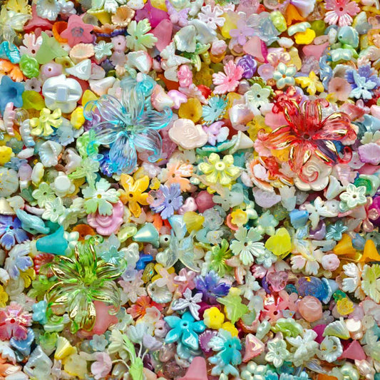 Old friends sale!! Acrylic Beads - Flower spacer (for beaded pen, keychains, phone chains)