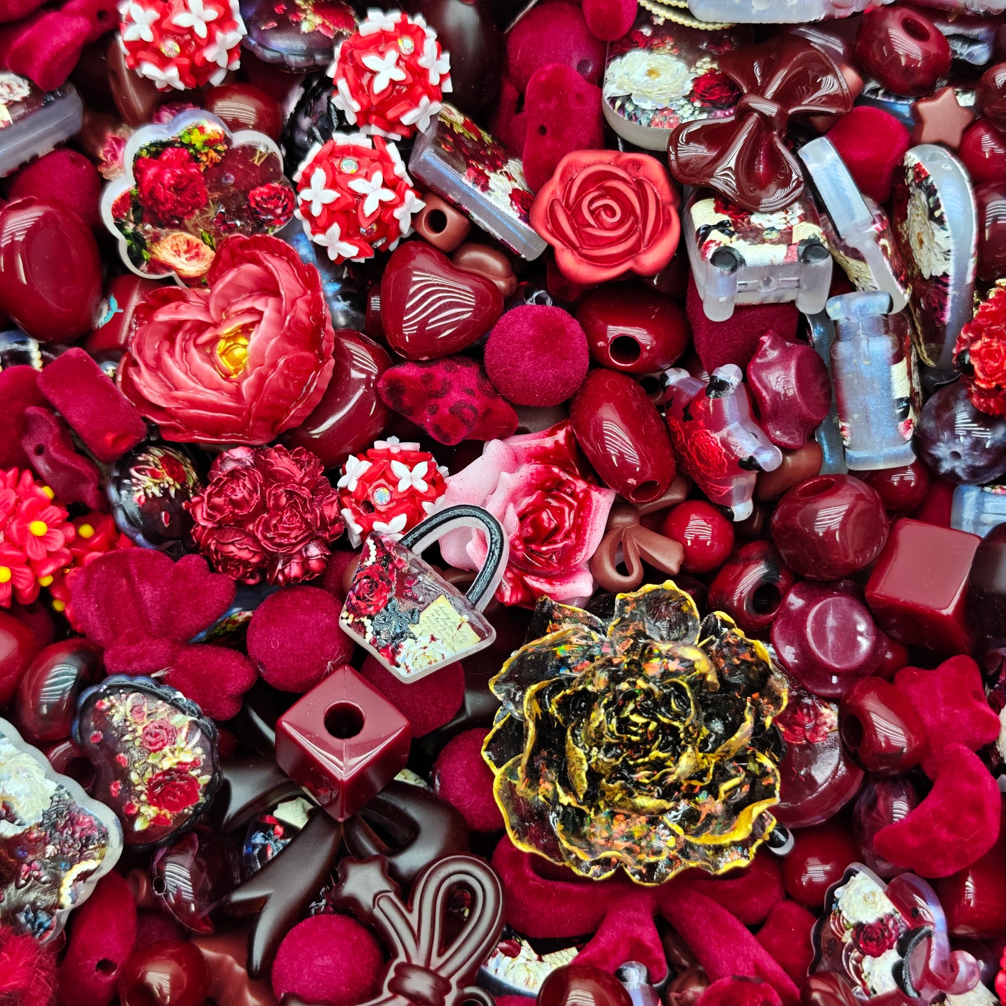 Acrylic beads-Red Flower (for beadable pens, keychains, phone chains)
