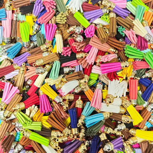 Mini tassel