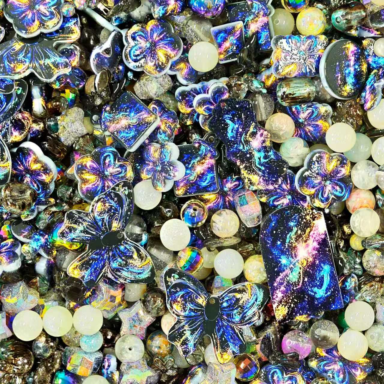 Acrylic beads - Galaxy butterfly (for beadable pens, keychains, phone chains)