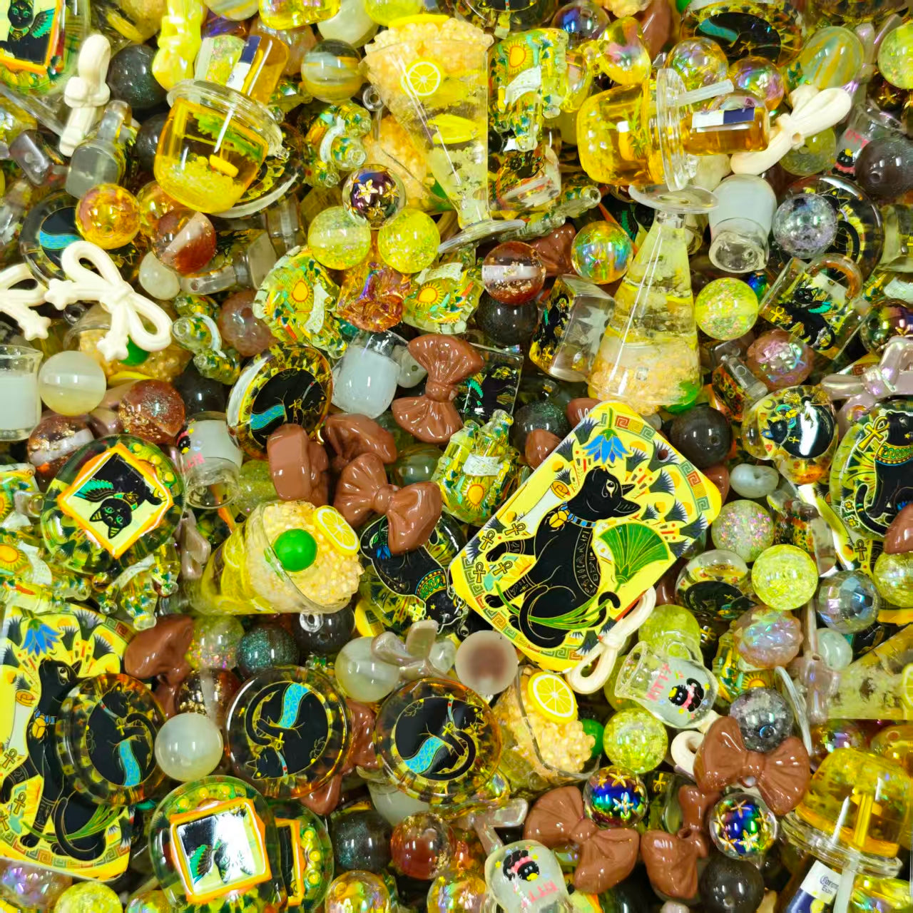 Acrylic Beads -Black cat (for beaded pen, keychains, phone chains)