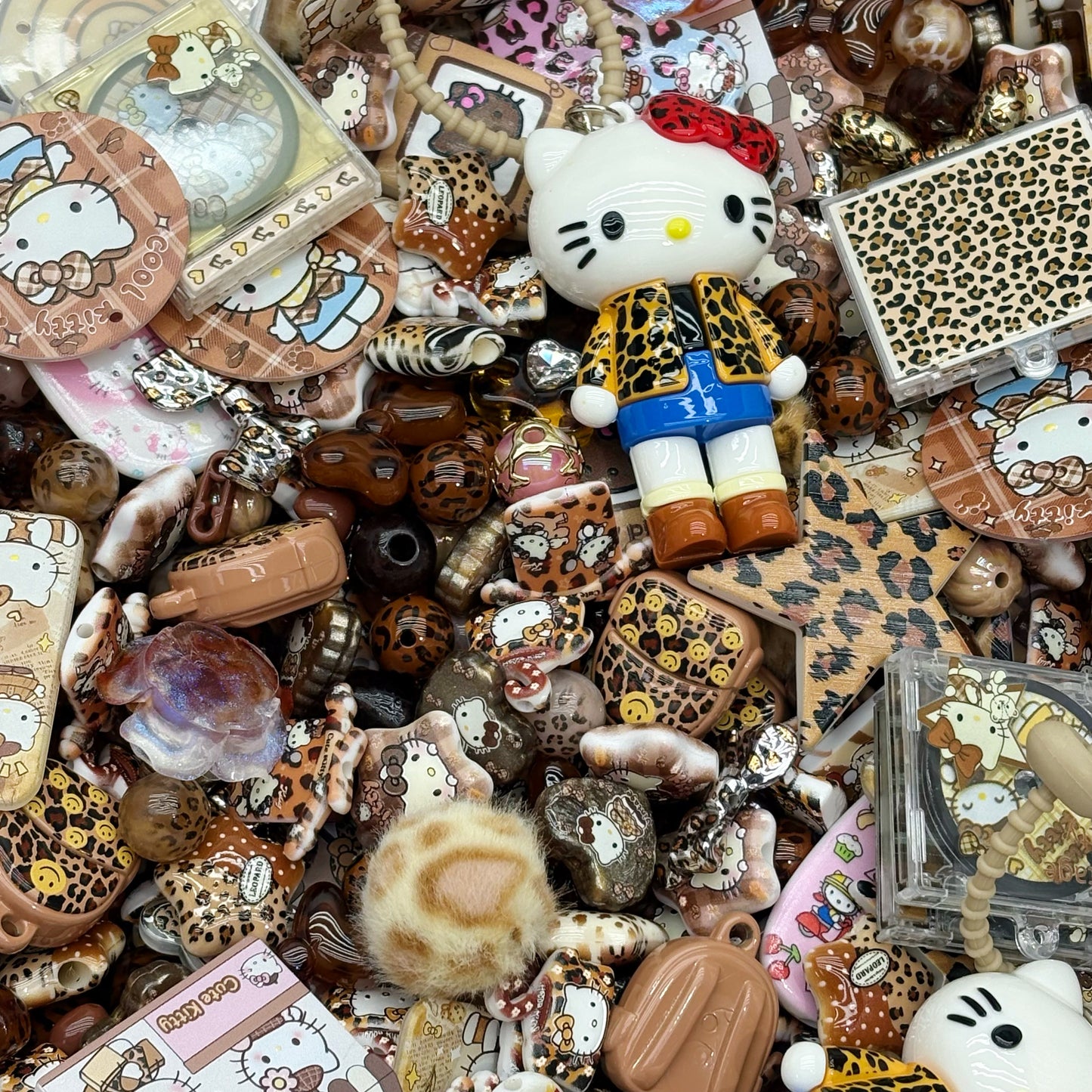 Acrylic beads-Leopard Luxe (for beadable pens, keychains, phone chains)