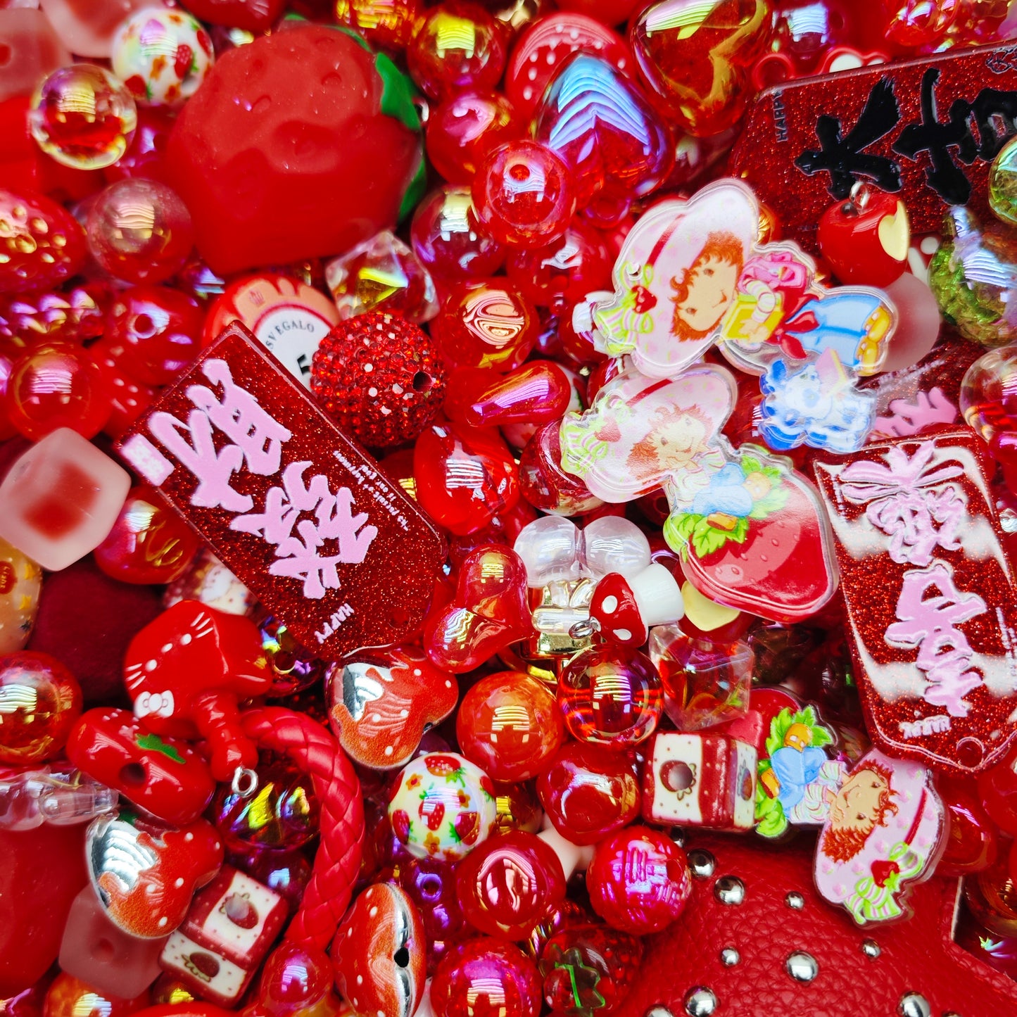 Acrylic beads-New year (for beadable pens, keychains, phone chains)