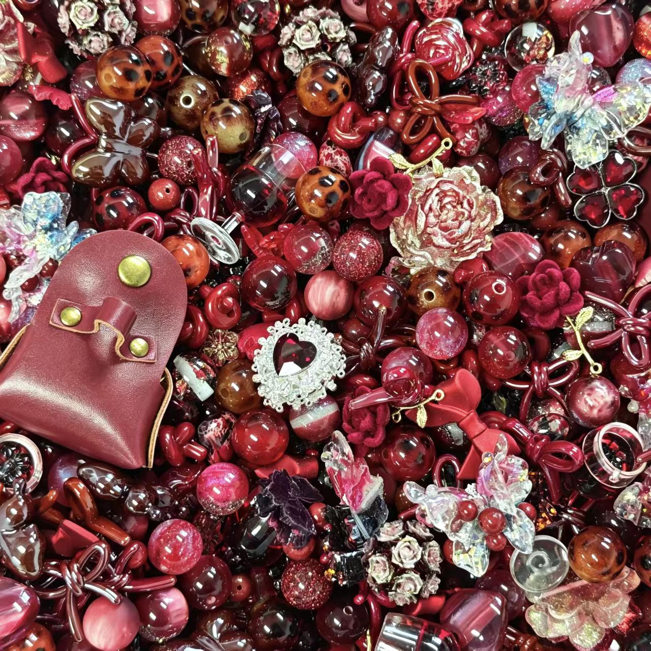 Acrylic Beads - Dark red roses (for beaded pen, keychains, phone chains)