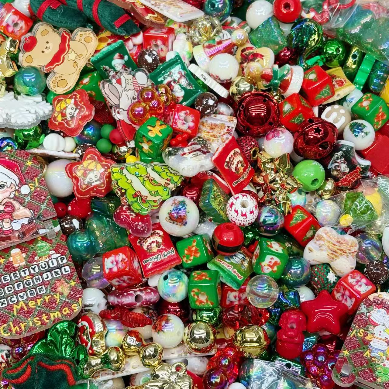 Acrylic beads - Merry Christmas!  (for beadable pens, keychains, phone chains)
