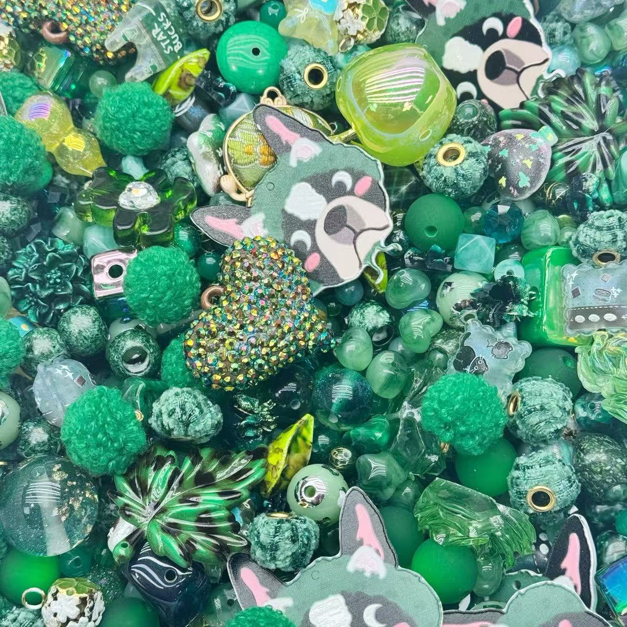 Acrylic beads-Emerald green  (for beadable pens, keychains, phone chains)