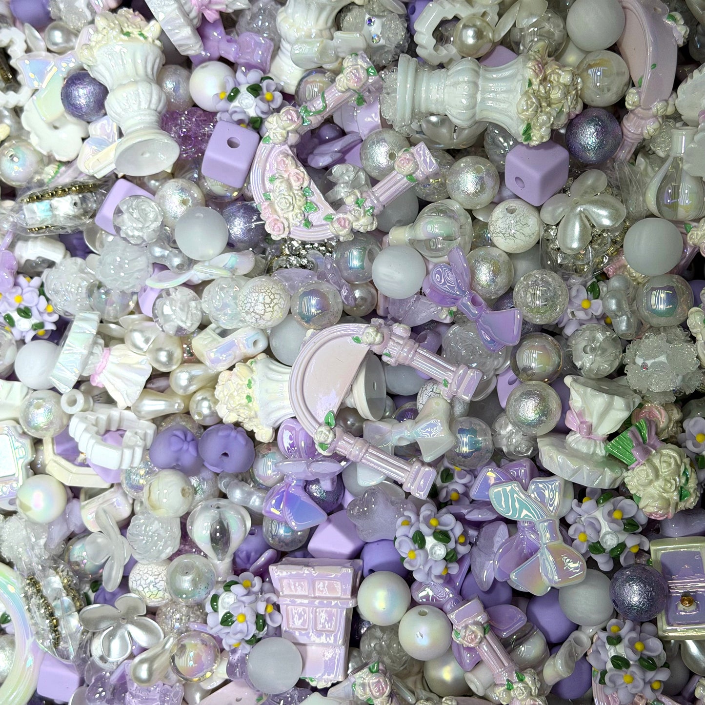 Acrylic beads-Elegant Purple Wedding (for beadable pens, keychains, phone chains)