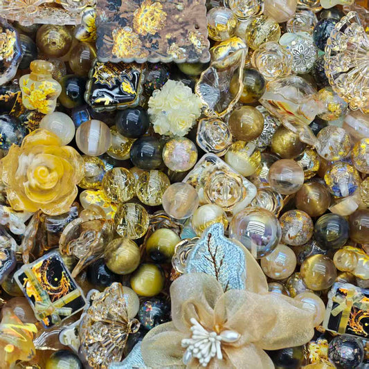 Acrylic beads- Golden flowers(for beadable pens, keychains, phone chains)