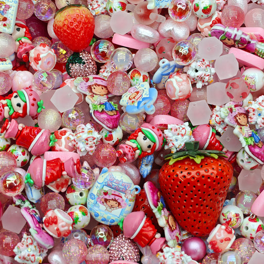 Acrylic beads-Strawberry Short Cake  (for beadable pens, keychains, phone chains)