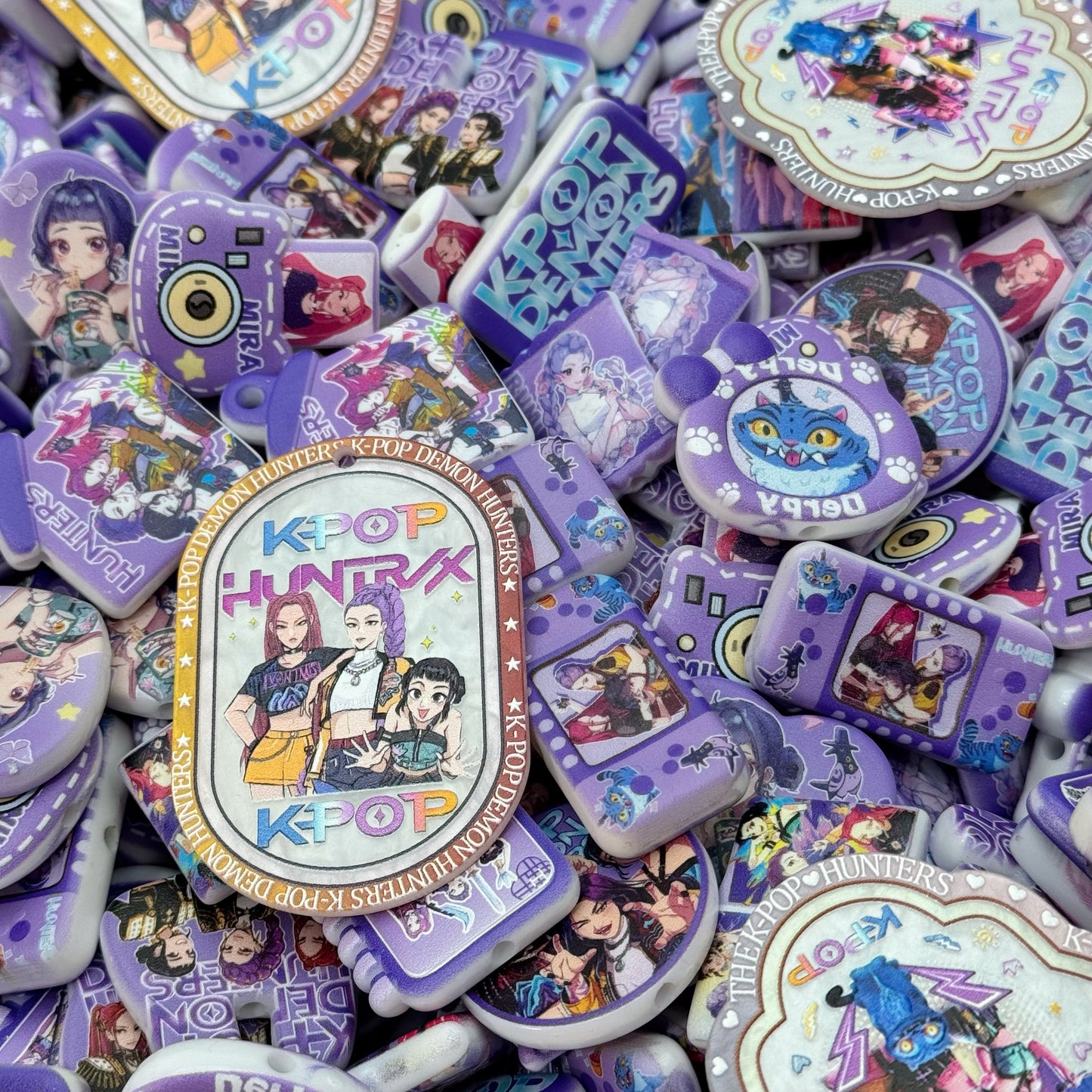 Acrylic beads-KPop Demon Hunters (for beadable pens, keychains, phone chains)