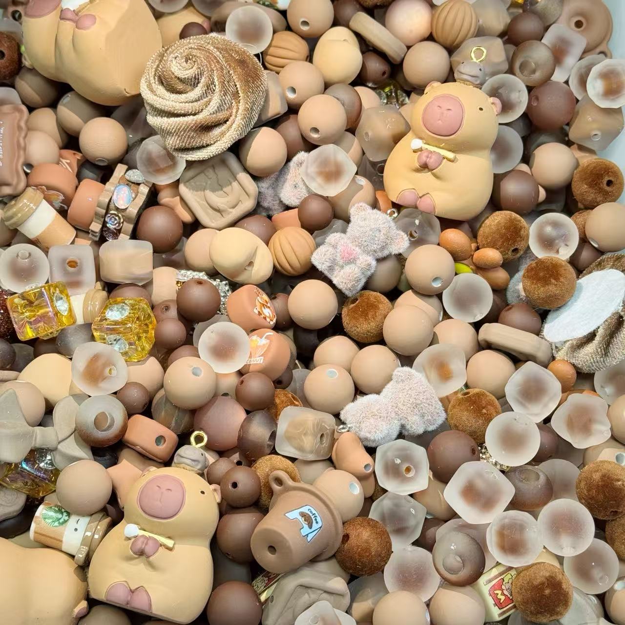 Acrylic beads-Fuzzy brown (for beadable pens, keychains, phone chains)