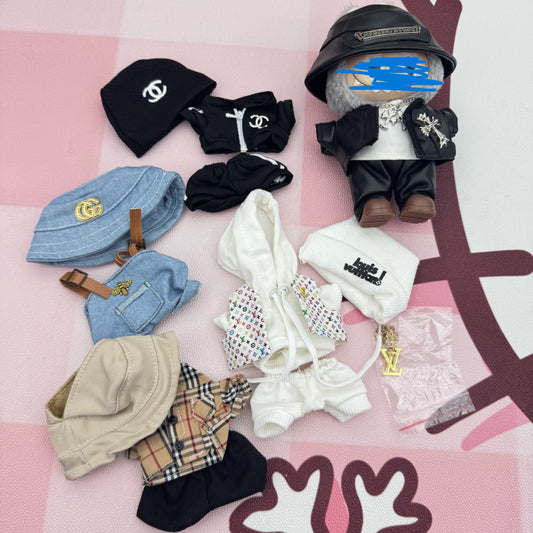 Lucky game -outfit (1% flaw not perfect)