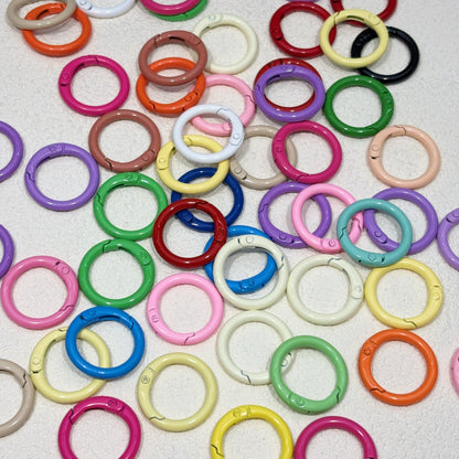 Make key/phone chains all you need accessories/tool