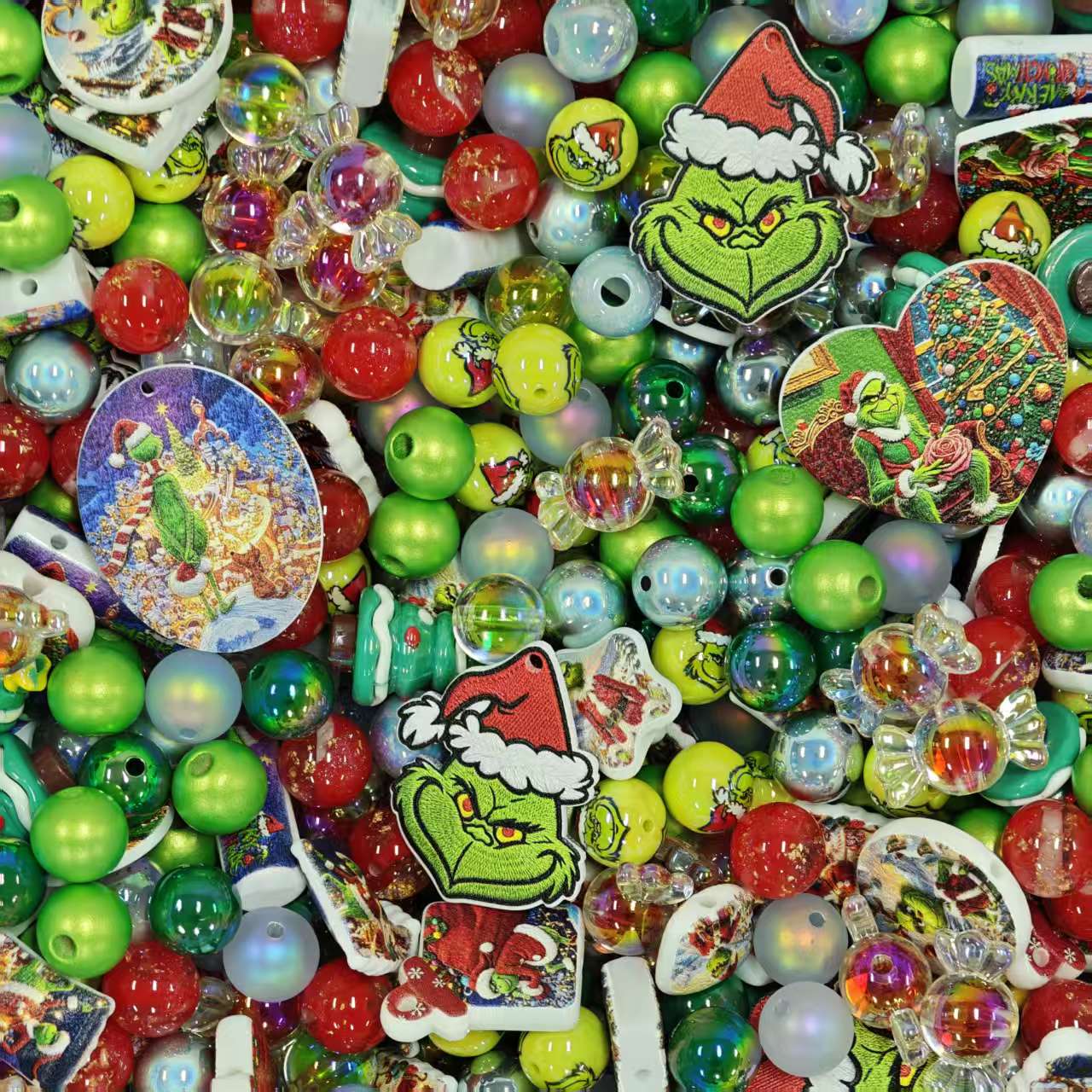 Acrylic beads - Grinch (for beadable pens, keychains, phone chains)
