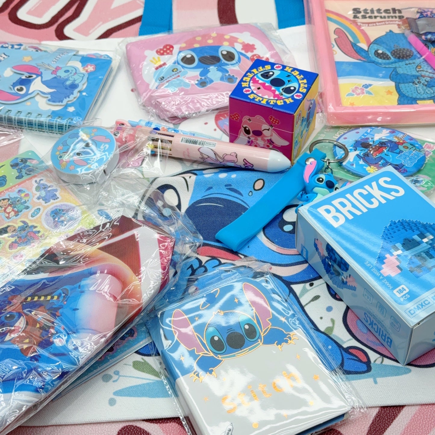 Blind bag (12 items )Order 3 or more Blind Bags and get a FREE BIG Notebook!!!-Aria