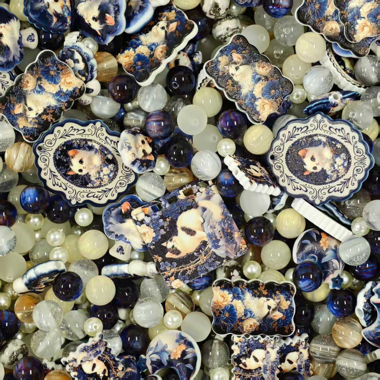 Acrylic beads - Blue cat (for beadable pens, keychains, phone chains)